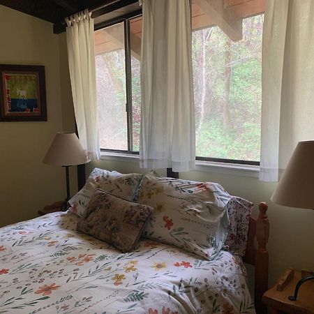Rustridge Ranch & Winery Bed & Breakfast เซนต์เฮเลนา ภายนอก รูปภาพ