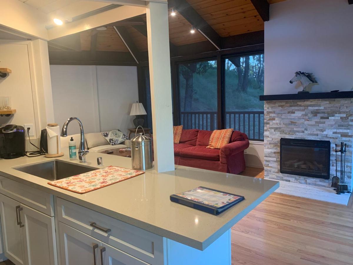 Rustridge Ranch & Winery Bed & Breakfast เซนต์เฮเลนา ภายนอก รูปภาพ